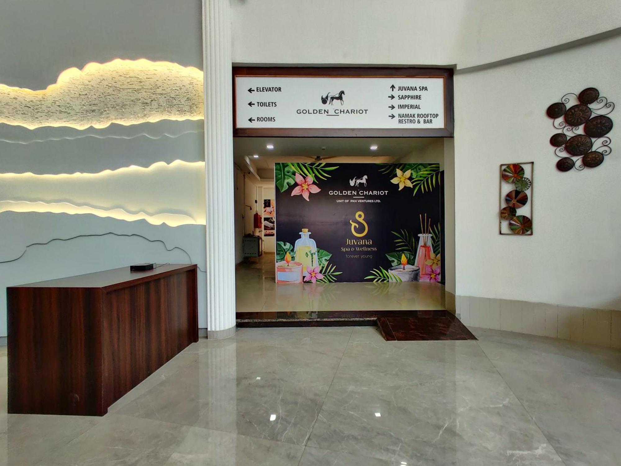 Golden Chariot Hotel Даман Экстерьер фото